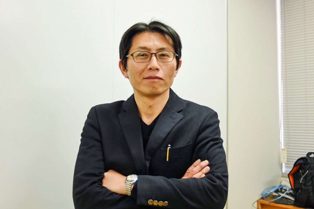 尾崎 典雅